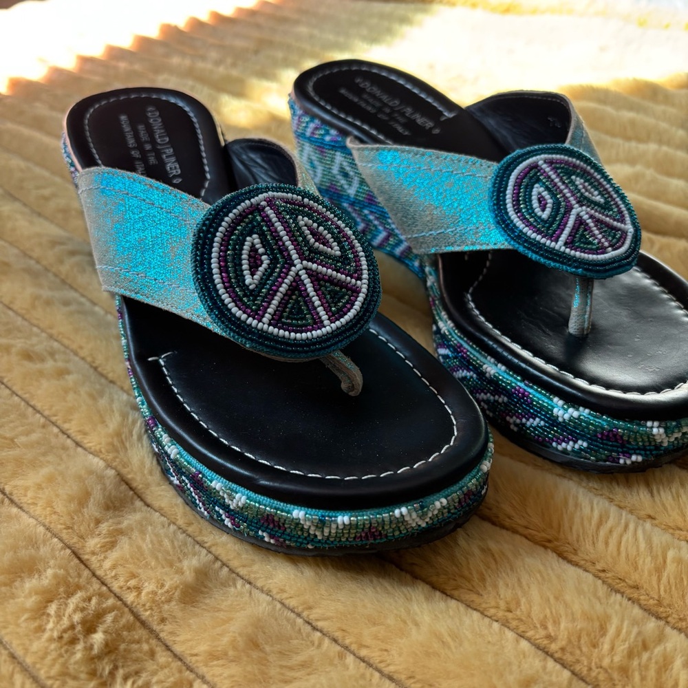 Donald J. Pliner Beaded Peace Sign Sandals - Turquoise and Black